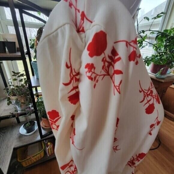 Ophelia Roe Small Wrap Smocked Blouse Cream Red Floral V-neck Elastic Waist EUC - Picture 9 of 11